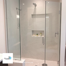 Choosing-the-Perfect-Custom-Shower-Door-Your-Guide-to-Bathroom-Design-in-Austin 2