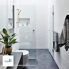 Elevate-Your-Bathroom-Experience-with-Custom-Glass-from-Shower-Doors-of-Austin 2